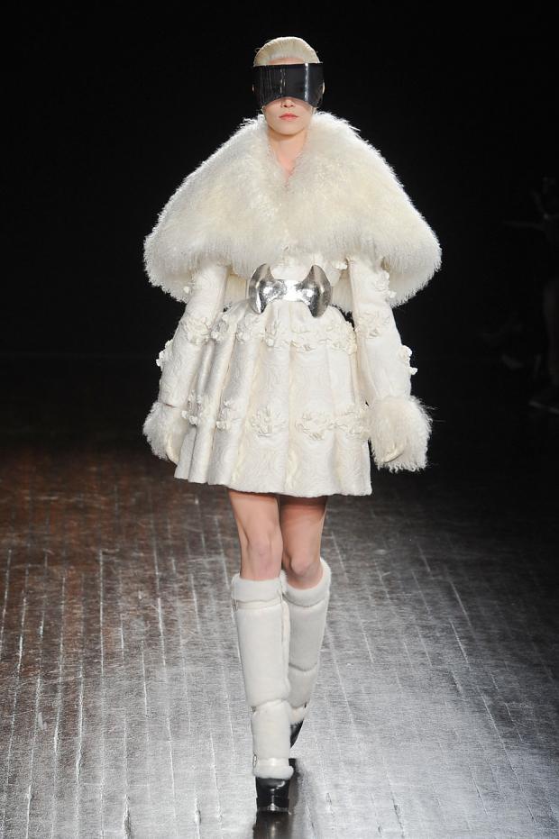 Alexander McQueen Autumn (Fall) / Winter 2012