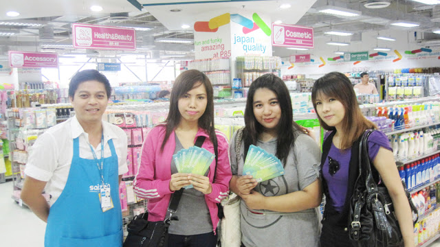 Saizen Shopping Spree with the girls!