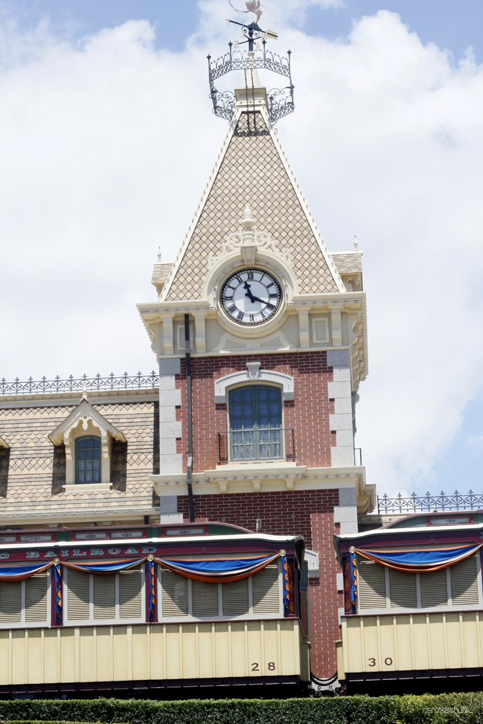 Photodiary: Hong Kong Disneyland