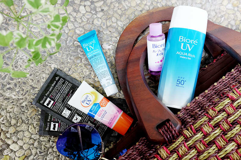 Beat the Holiday Sun with Biorè UV Aqua Rich